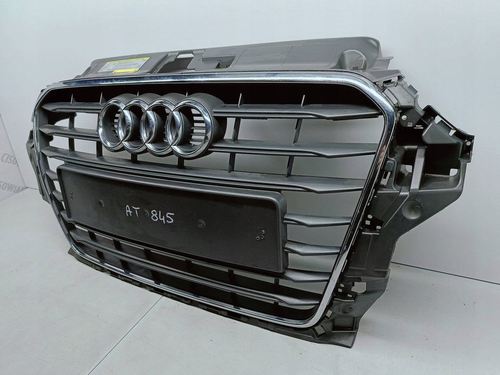 Audi A3 S3 8V SEDAN 13- ATRAPA GRILL ZDERZAKA PRZEDNIEGO 8V5853651