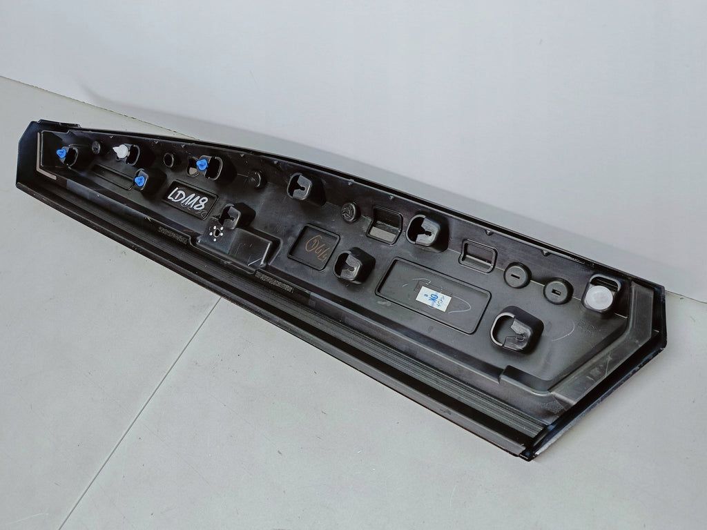 Nissan Ariya FE0 20- LISTWA NAKŁADKA DRZWI LEWY TYŁ LEWA TYLNA 82877-5MP5A