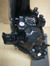 Load image into Gallery viewer, TOYOTA YARIS IV 4 19- LAMPA REFLEKTOR LEWY PRZÓD SOCZEWKA KOITO K0-6 EU