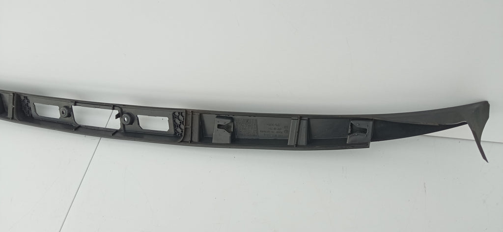 VOLKSWAGEN ID.4 ID4 19- UNTERE HECKKLAPPENLEISTE HINTEN 11A827335B