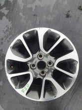 Załaduj zdjęcie do przeglądarki galerii, OPEL KARL ADAM FELGA 95392967 15 CALI