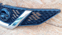 Laden Sie das Bild in den Galerie-Viewer, NISSAN QASHQAI II J11 13-17 KÜHLERGRILL GITTER 623124EA0D