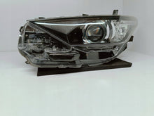 Laden Sie das Bild in den Galerie-Viewer, Toyota Auris II E18 LIFT 15- SCHEINWERFER LINKS LINSE+LED EU 81150-02K30