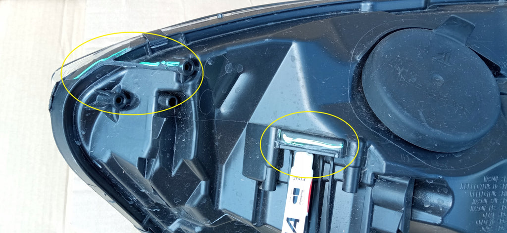 RENAULT CAPTUR I 13- LAMPA REFLEKTOR PRAWY PRZÓD ZWYKŁA H1 260105066R