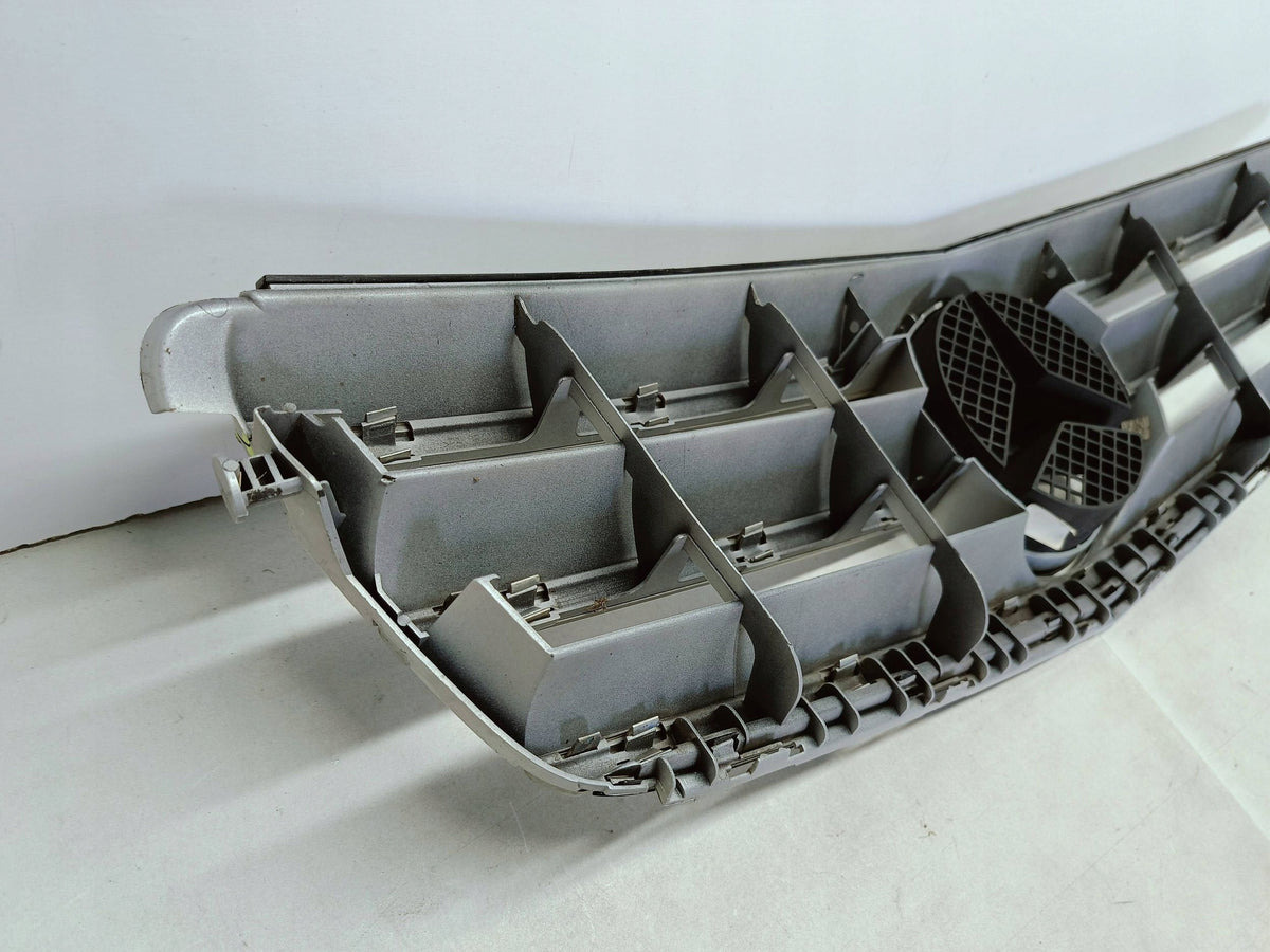Mercedes-Benz C W204 07- Grille Grille Grille Front Bumper A2048800023 — photo 11 of 12