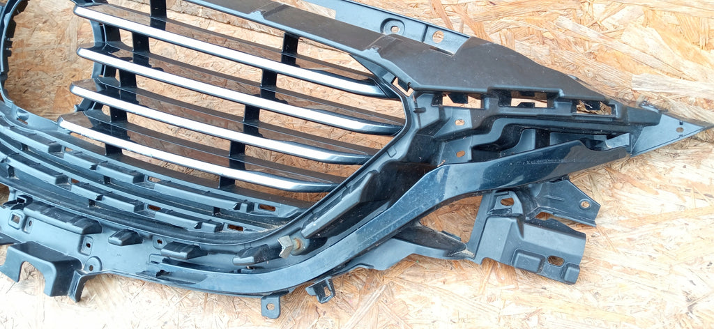 MAZDA 6 III GJ LIFT 15- ATRAPA KRATKA GRILL ZDERZAKA PRZEDNIEGO G46L-50172