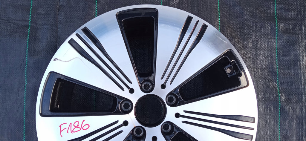 FELGA ALUMINIOWA MERCEDES BENZ EQA EQB 7.5"x18" 5X112 ET53.5 A2434010100