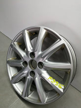 Laden Sie das Bild in den Galerie-Viewer, Toyota Aygo II ALUFELGE 15 ZOLL 15x4.5 ET35 4x100 PW457-0H003