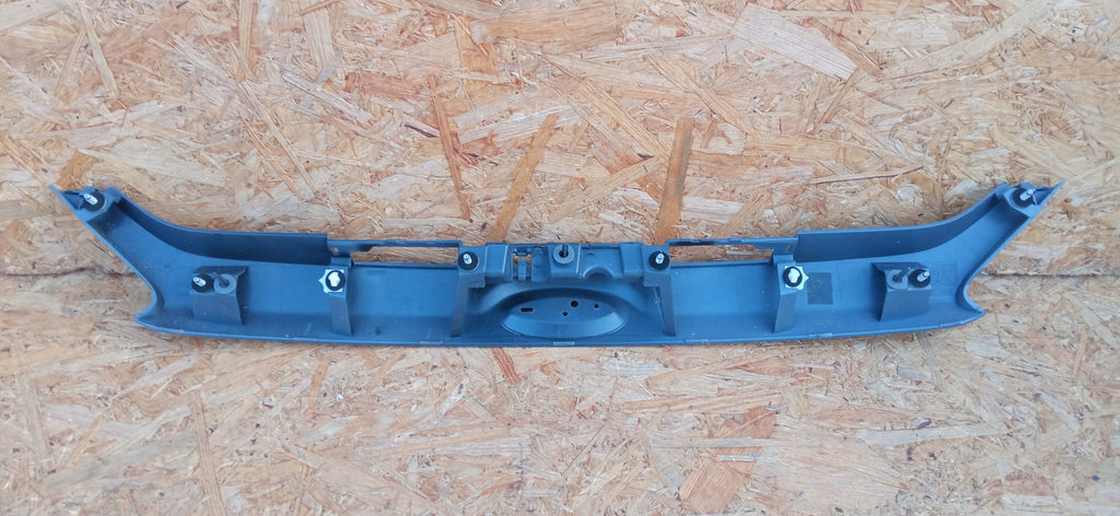 FORD MONDEO MK5 V 14- BLENDA NAKŁADKA KLAPY BAGAŻNIKA TYŁ DS73-N43404-A