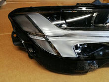 Laden Sie das Bild in den Galerie-Viewer, VOLVO S90 V90 17- SCHEINWERFER RECHTS VORN FULL LED 32228311