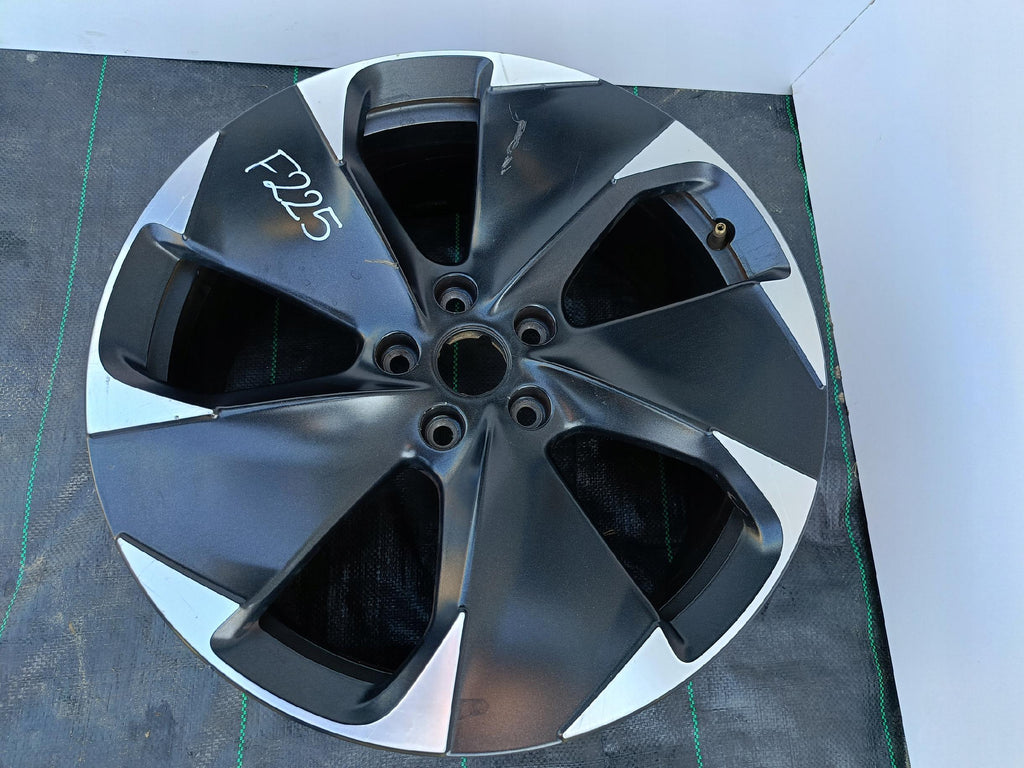 ALUFELGE SEAT OE 10E601025J 7.5JX19 5X112 ET50