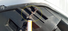 Laden Sie das Bild in den Galerie-Viewer, TESLA MODEL S 12- SCHEINWERFER LINKS XENON EU 6005910-00-C