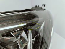 Laden Sie das Bild in den Galerie-Viewer, Renault Megane IV 16- LAMPA LEWA PRZÓD PRZEDNIA ZWYKŁA H7+LED 260602792R