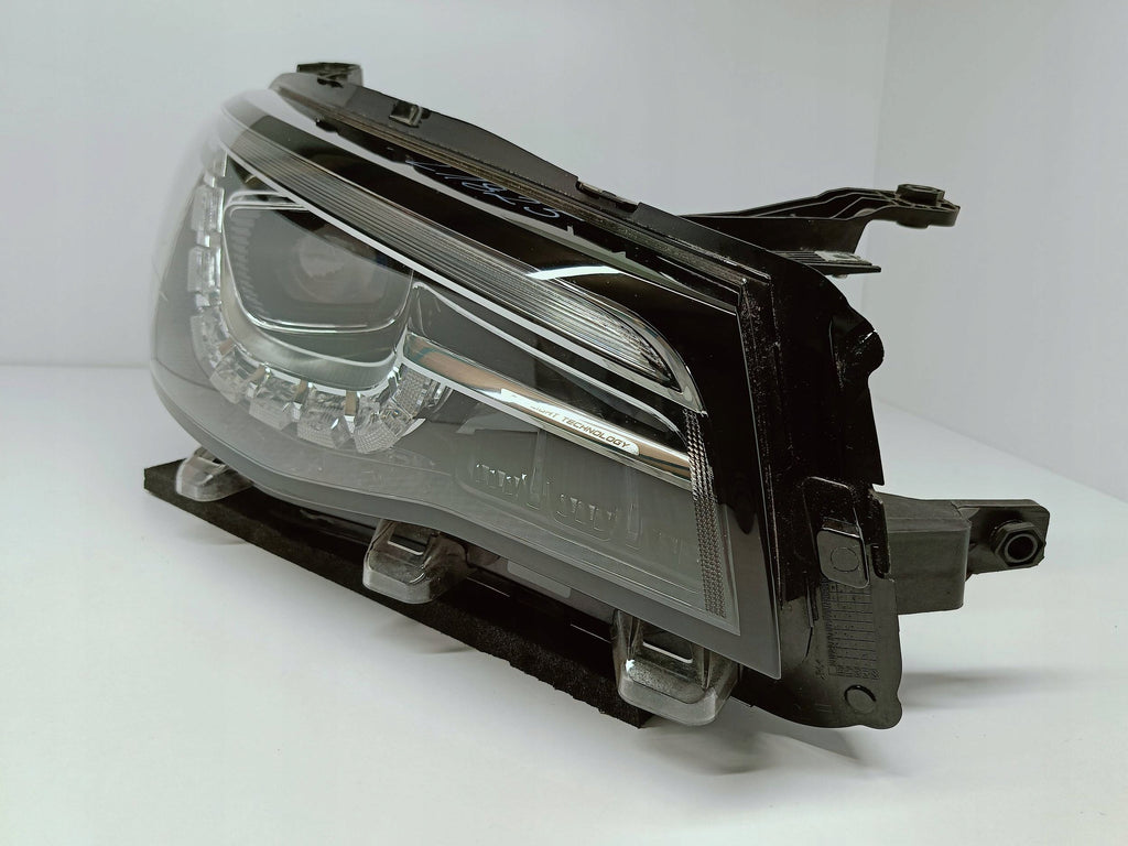 MG HS 18- LAMPA PRAWA PRZÓD PRZEDNIA FULL LED EU 10831602