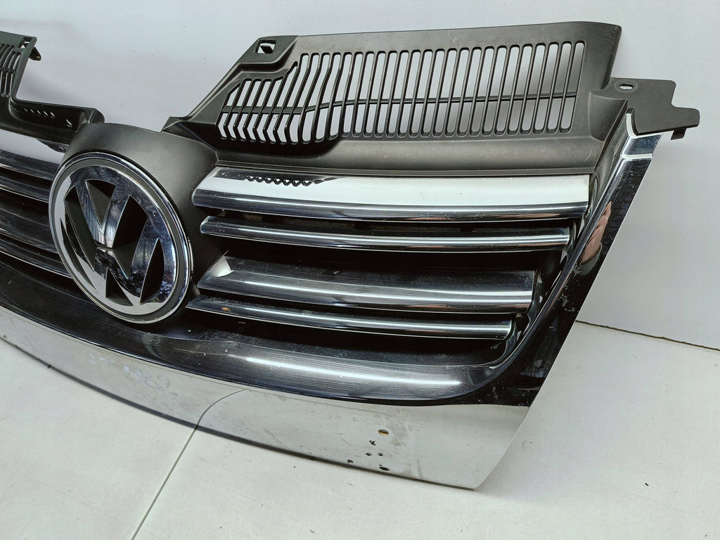 VOLKSWAGEN Golf V KOMBI JETTA 05- KÜHLERGRILL STOßSTANGE VORNE 1K5853651