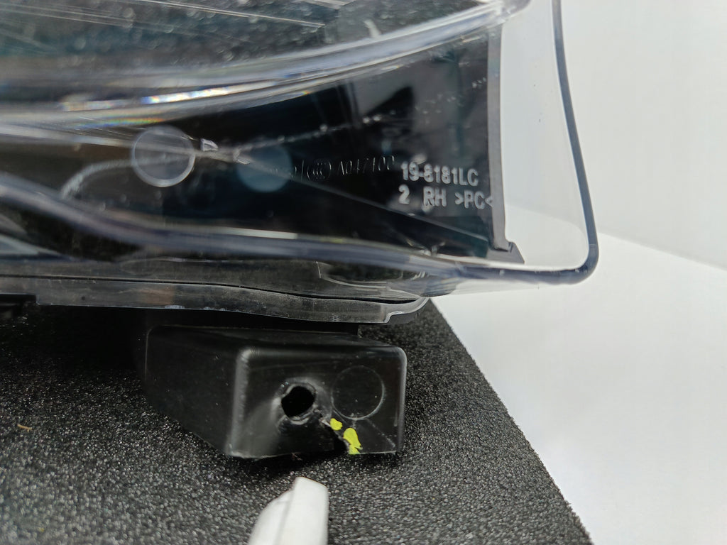 TESLA 3 LIFT Y 20- NEBELSCHEINWERFER RECHTS LED TAGFAHRLICHT 1624798-00-A