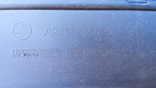 Laden Sie das Bild in den Galerie-Viewer, MERCEDES B KLASSE W246 11- DIFFUSOR HECKSTOSSSTANGENANSATZ HINTEN A2468855025