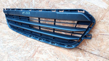 Laden Sie das Bild in den Galerie-Viewer, PEUGEOT 108 14- KÜHLERGRILL