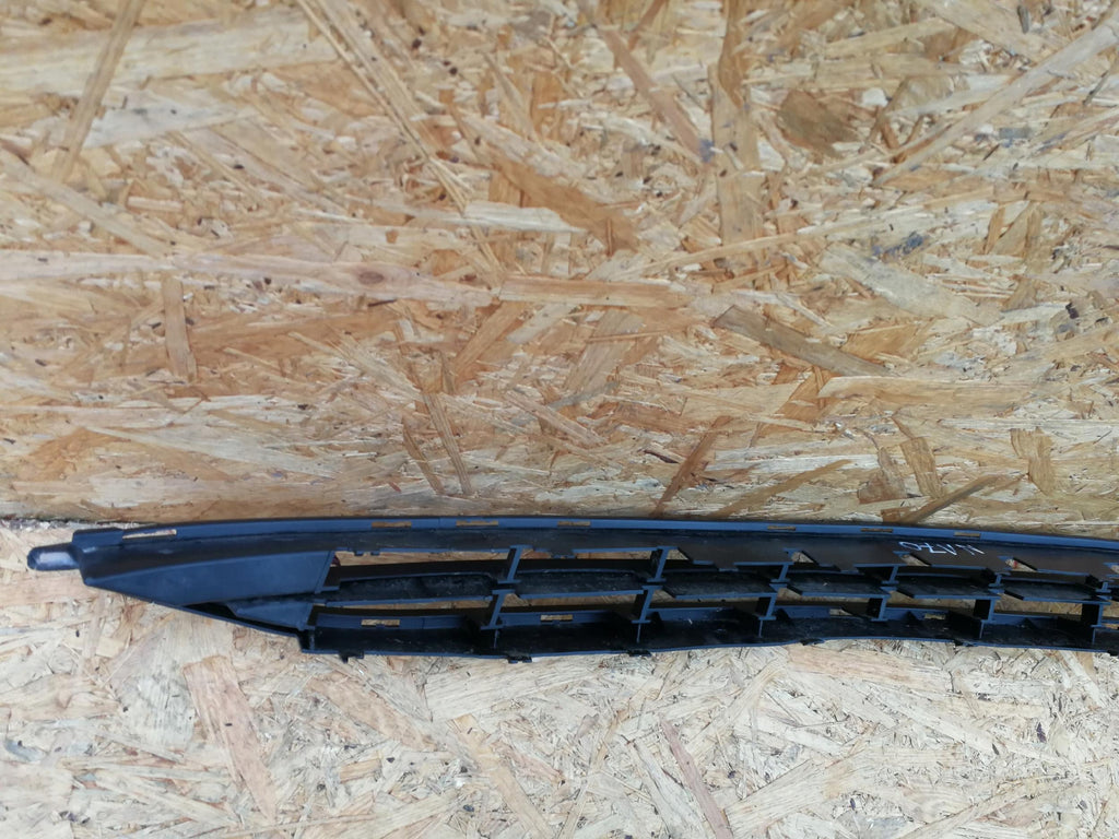 OPEL CORSA E 14- BLENDE UNTERES GITTER KÜHLERGRILL STOSSFÄNGER VORNE 13432002