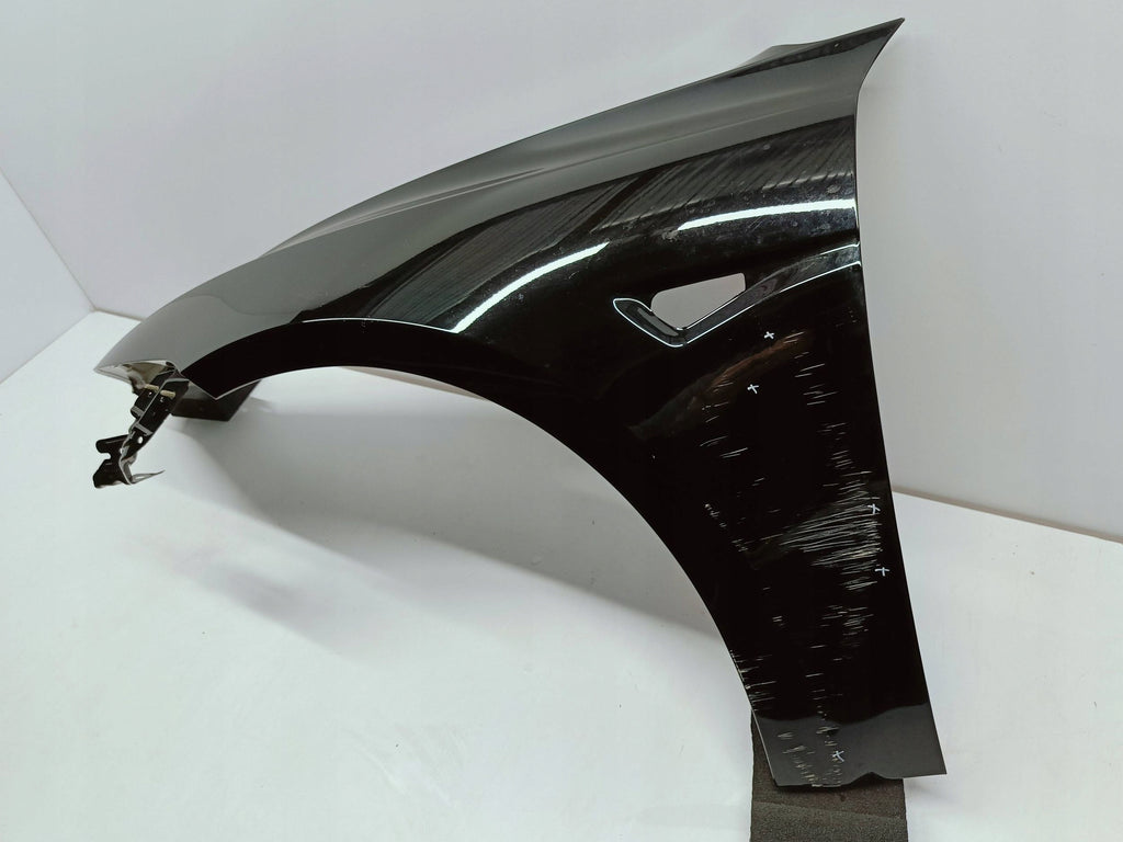 Tesla Model 3 M3 LIFT Highland 23- KOTFLÜGEL LINKS VORNE 1714887-00-F