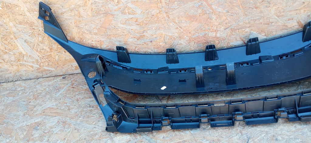 PEUGEOT 3008 II 16- KÜHLERGITTER OBERE VERSTÄRKUNG GRILLRAHMEN 9814278877