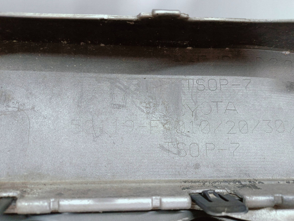 Toyota C-Hr Chr 16- Front Bumper Front OE PDC 52119-F4010 — photo 16 of 16