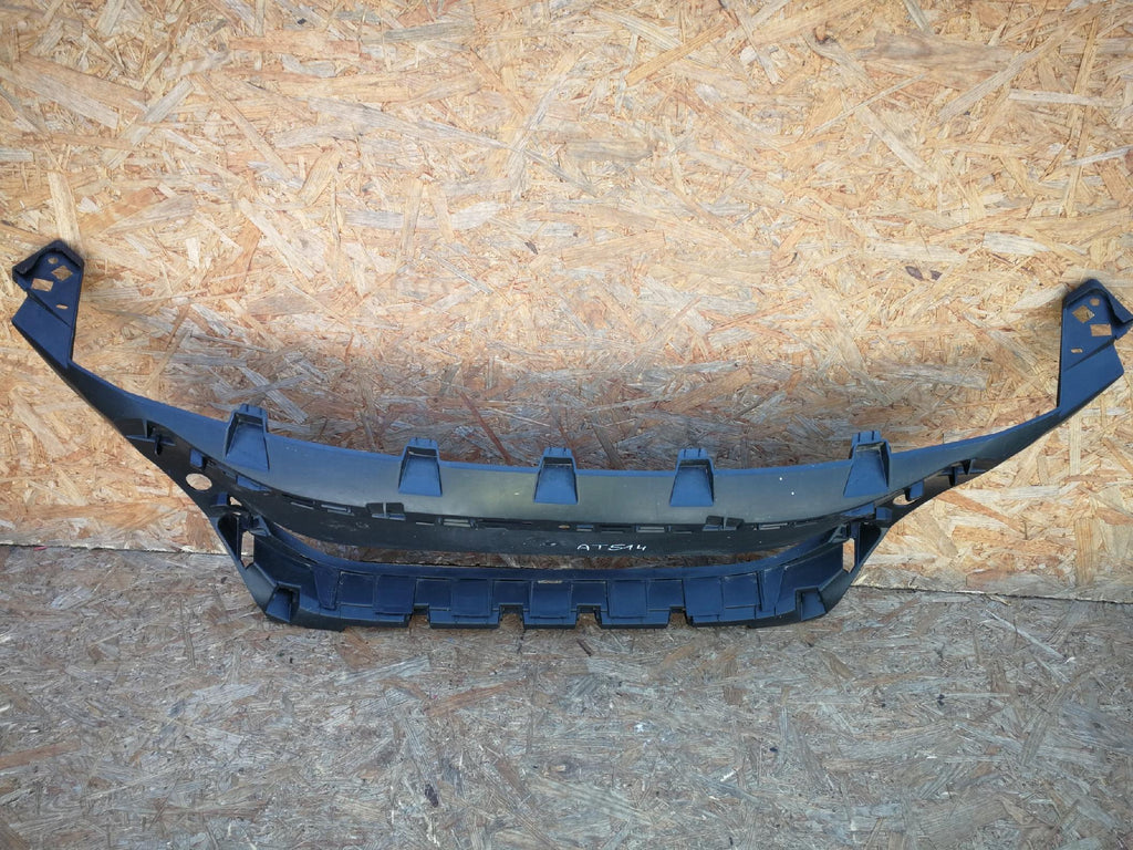PEUGEOT 3008 II 16- KÜHLERGITTER OBERER TRÄGERRAHMEN GRILL 9814278877