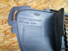 Laden Sie das Bild in den Galerie-Viewer, MINI COOPER S R56 R57 06- ATTRAPPE GRILL UNTEN STOSSSTANGE VORNE 2751286