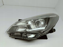 Laden Sie das Bild in den Galerie-Viewer, Toyota Yaris III LIFT 14- LAMPA LEWA PRZÓD PRZEDNIA SOCZEWKA KOITO 0D-160