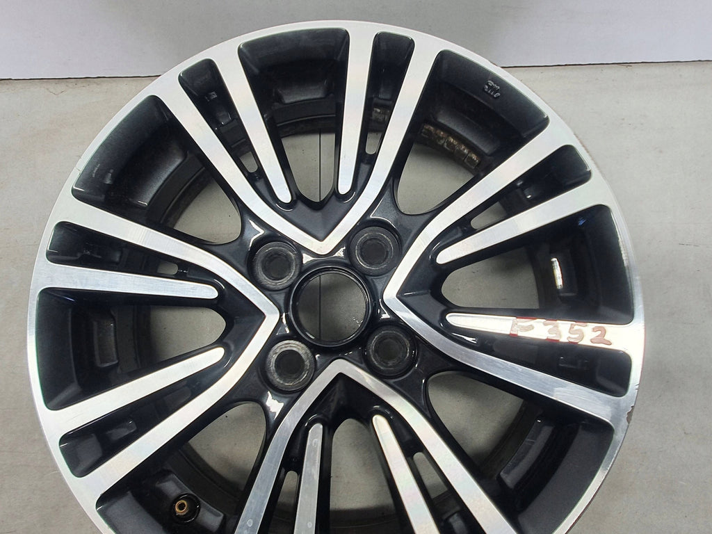 Mitsubishi Space Star ALU-FELGE 15 ZOLL 5x15 ET46 4x100 4250D418