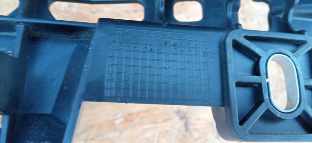 OPEL INSIGNIA A LIFT 13- OSŁONA NAKŁADKA GÓRNA PASA PRZEDNIEGO 22798560