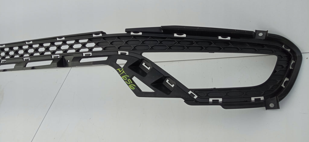 HYUNDAI I20 GB II 14- UNTERES GITTER KÜHLERGRILL STOSSFÄNGER VORNE 86562-C8000