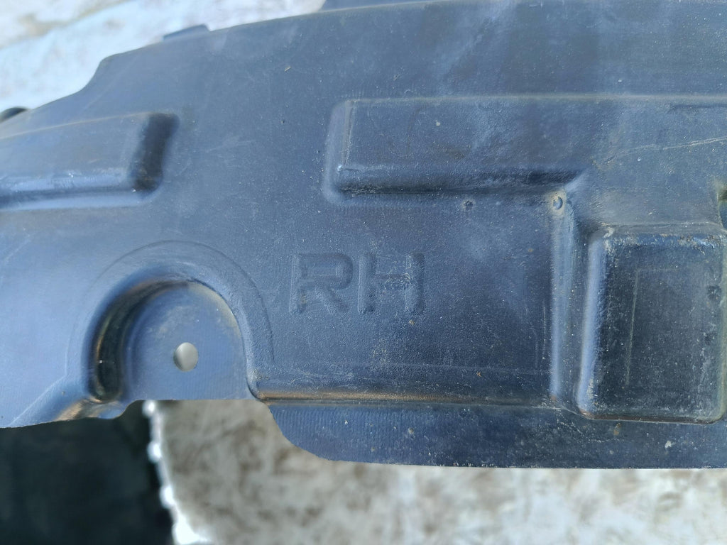 NISSAN QASHQAI II J11 13- NADKOLE PRAWE PRZÓD PRAWE PRZEDNIE 638404EA0A