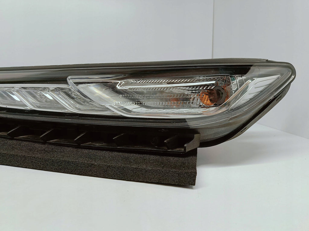 HYUNDAI KONA I 17- LAMPA GÓRNA ŚWIATŁO DRL LEWY PRZÓD 92207-J9000