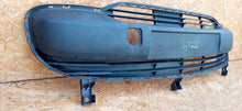 Load image into Gallery viewer, CITROEN C1 05- KRATKA ATRAPA GRILL ZDERZAKA PRZEDNIEGO 53112-0H030