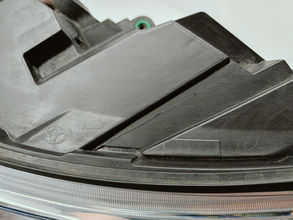 TOYOTA PROACE II 16- LAMPA LEWA PRZÓD PRZEDNIA KSENON LED 980858998-00