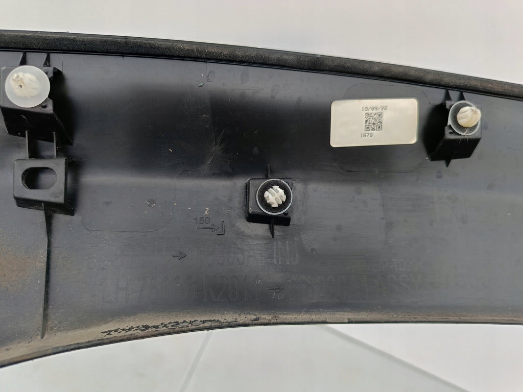 TOYOTA YARIS CROSS 20- KOTFLÜGELLEISTE LINKS HINTEN 75652-K2011
