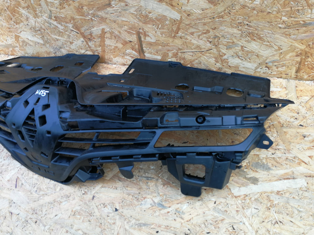 RENAULT CLIO 4 IV 11- ATRAPA KRATKA STELAŻ GRILL ZDERZAKA PRZÓD 622563184R