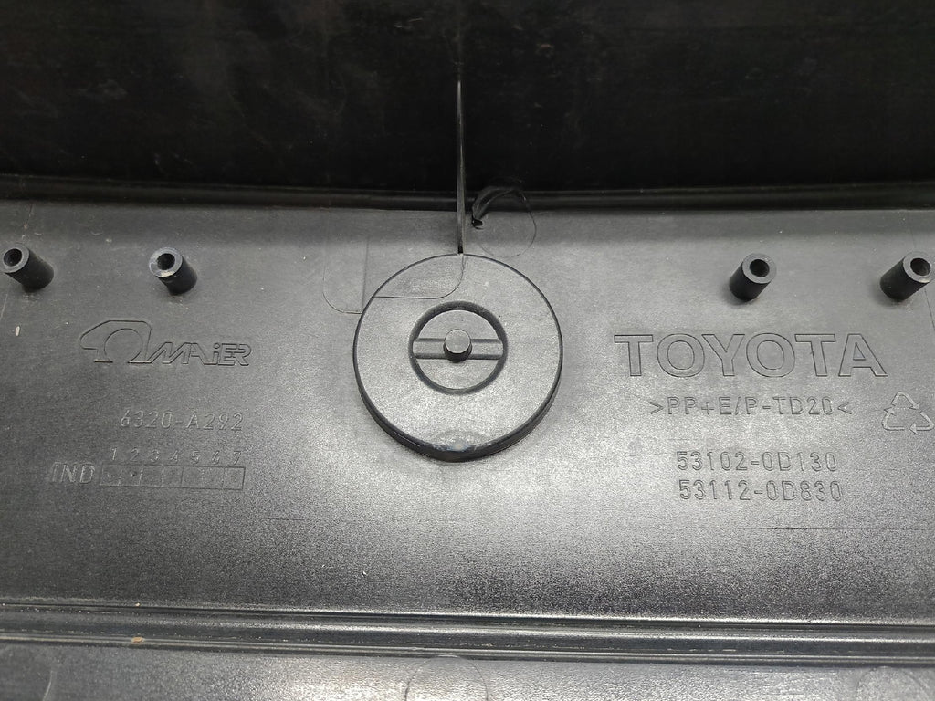 TOYOTA YARIS III 3 LIFT 17- ATRAPA GRILL ZDERZAKA PRZEDNIEGO 53102-0D130