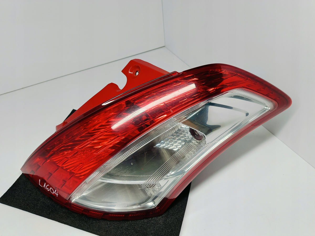 Suzuki Swift IV MK7 10- Rear Right Light Right Rear 35603-68L00 — photo 4 of 14