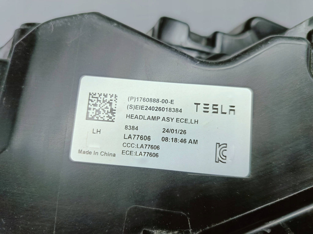 TESLA MODEL 3 LIFT HIGHLAND 23- HEADLIGHT LEFT FRONT FULL LED EU 1760888-00-E