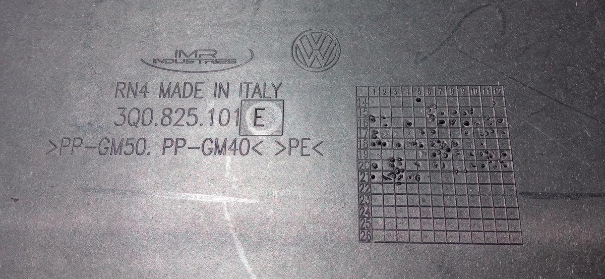 Passat B8 Superb III 15- Plate Protective Left Cover Podwozia 3Q0825101E — photo 10 of 10