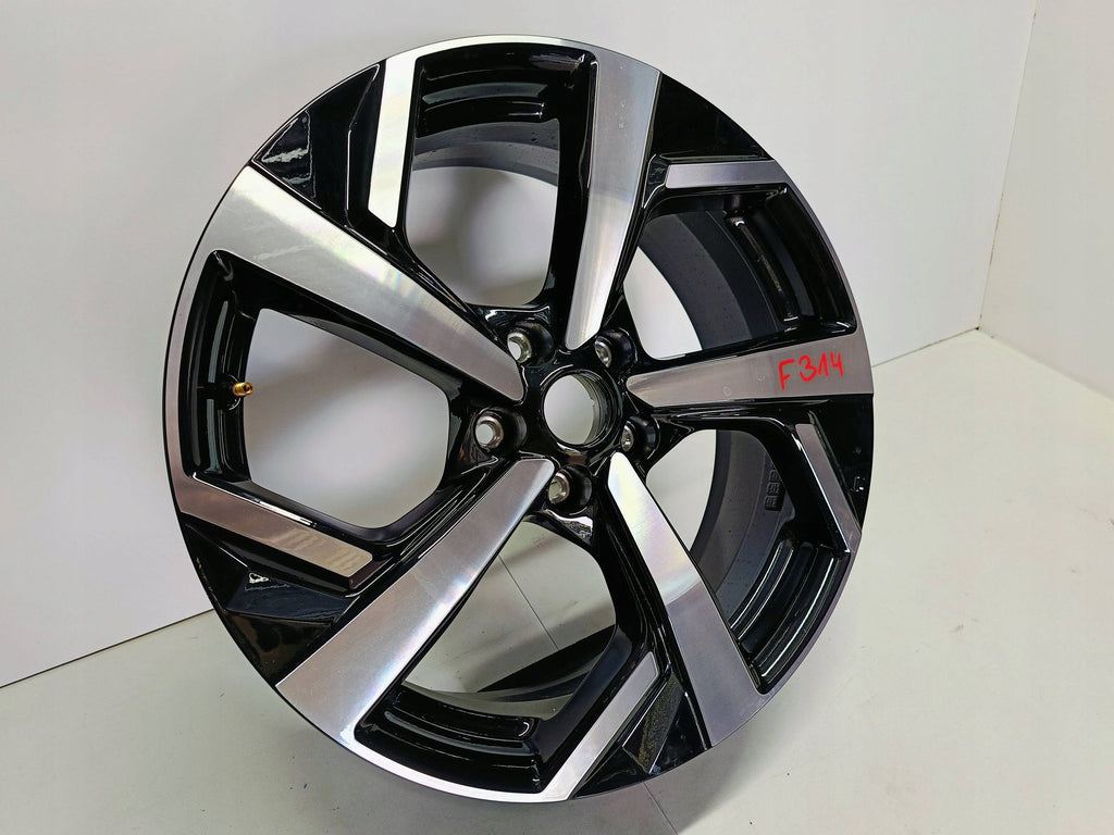 NISSAN QASHQAI X-TRAIL FELGA ALUMINIOWA 7.0''x19'' ET40 5x114.3 HV05B