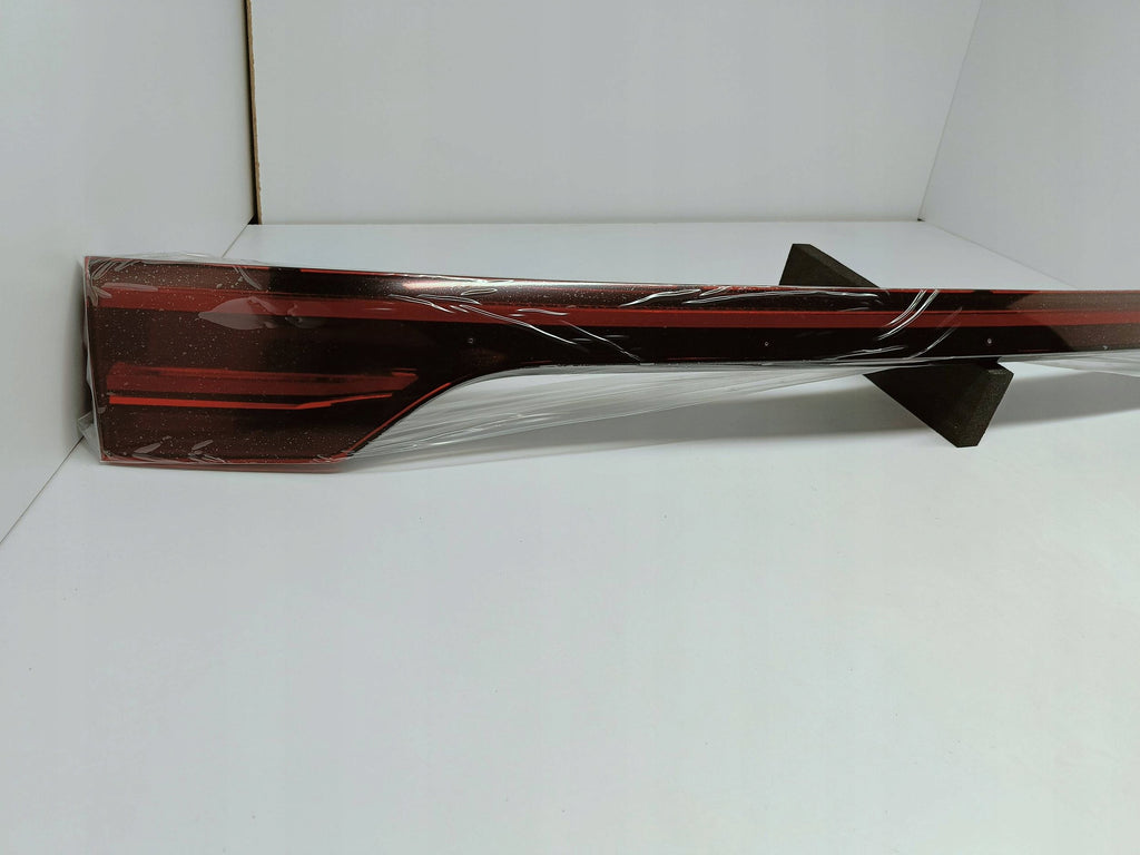 Heckleuchte in der Heckklappe Mercedes-Benz EQC A2939061801
