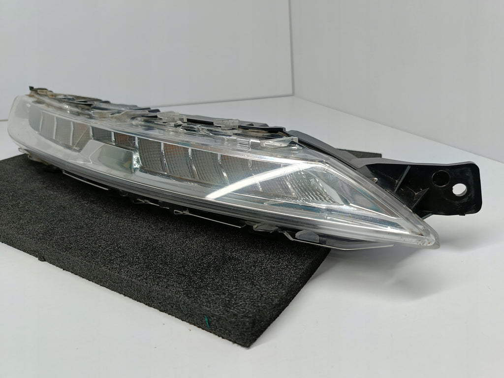 CITROEN C4 PICASSO II 13- LAMPA ŚWIATŁO DRL PRAWY PRZÓD LED 9676036480
