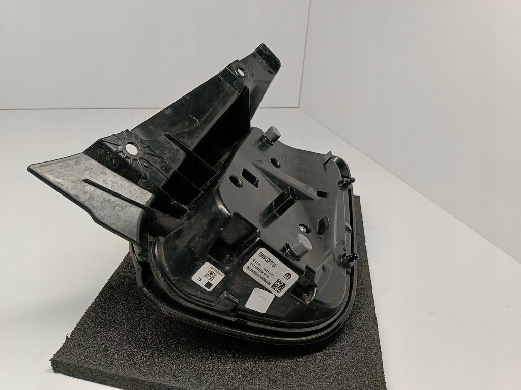 FIAT 500E EV ELEKTRYK 20- LAMPA LEWY TYŁ LEWA TYLNA LED 20270101