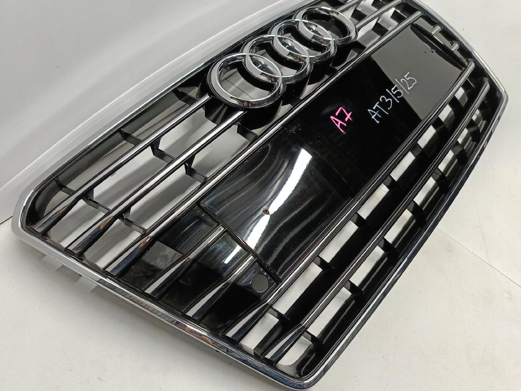 AUDI A7 S7 4G8 10- GRILL ATRAPA KRATKA ZDERZAKA PRZEDNIEGO 4G8853651C