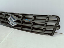 Laden Sie das Bild in den Galerie-Viewer, Suzuki Splash LIFT 12- KÜHLERGRILL STOSSFÄNGER VORNE EMBLEM 7174180M0