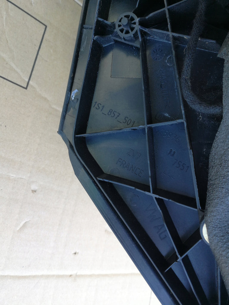 VOLKSWAGEN UP LUSTERKO LEWE 7+2 PIN
