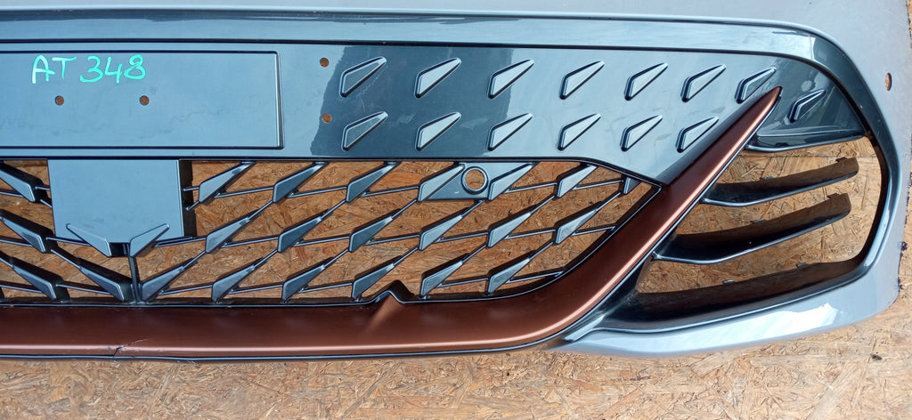 SEAT CUPRA BORN 21- ATRAPA GRILL KRATKA ŚRODKOWA ZDERZAKA PRZÓD 10E805903C